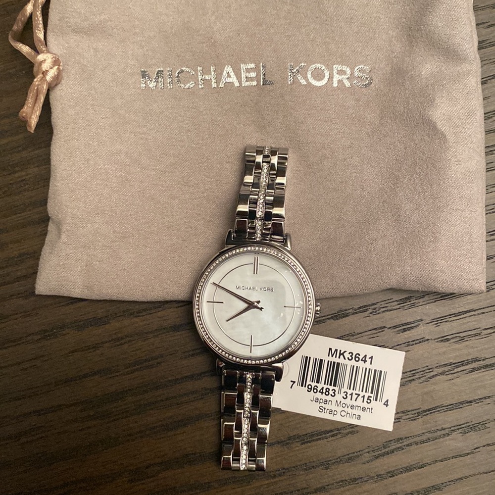 Michael Kors Women’s Cinthia Quartz Watch, new with tag & original packaging
